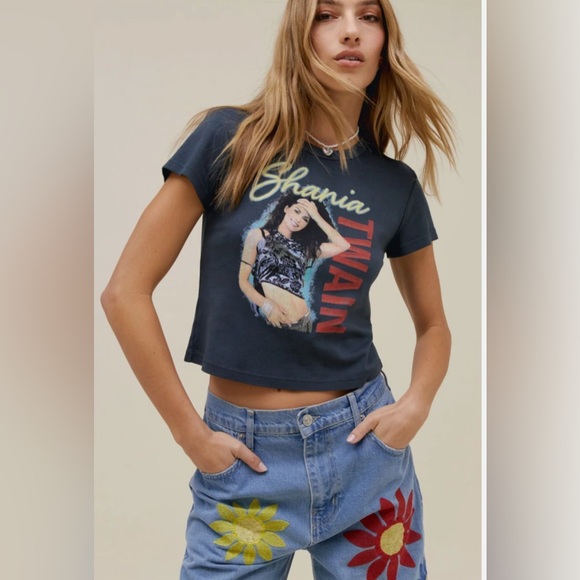 Daydreamer Tops - Daydreamer NWT Shania tee